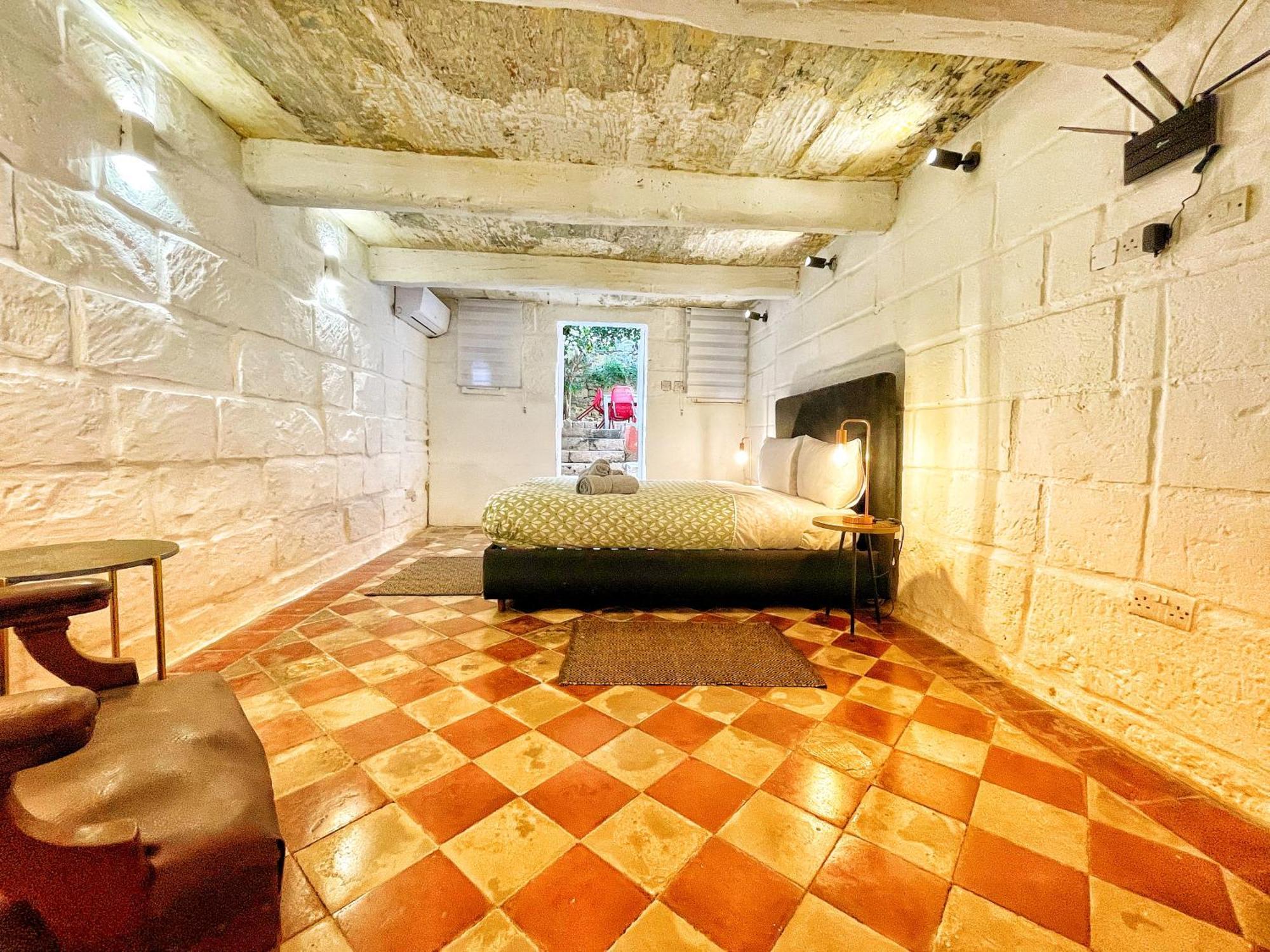 House Of Pomegranates By Holi Ξενοδοχείο Σλιέμα Εξωτερικό φωτογραφία